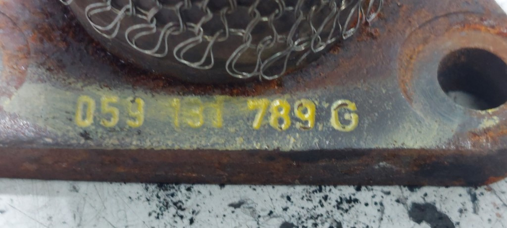 IZDUVNA GRANA VW PASSAT B5 > 96-00 059131789G