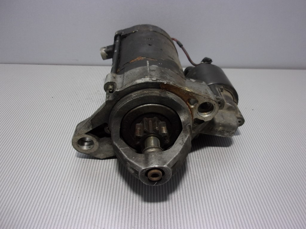 DIJELOVI ALNASER AUDI A8 (4D) > 94-02 057911023AX