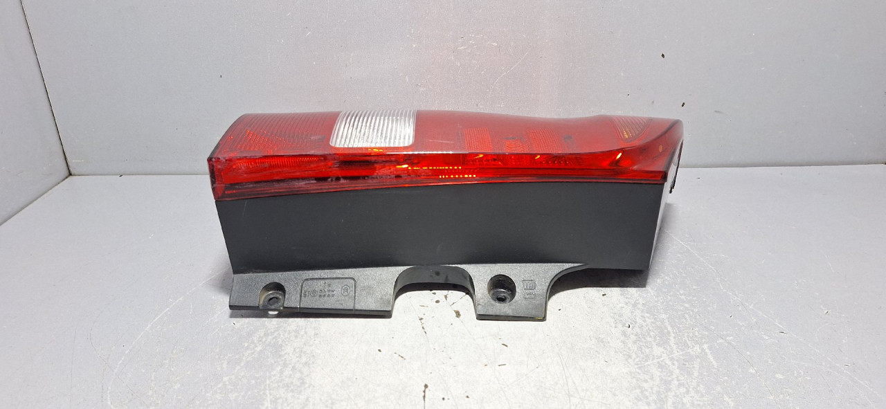 STOP SVJETLO MERCEDES VITO (W447) V KLASA > 14- A447820