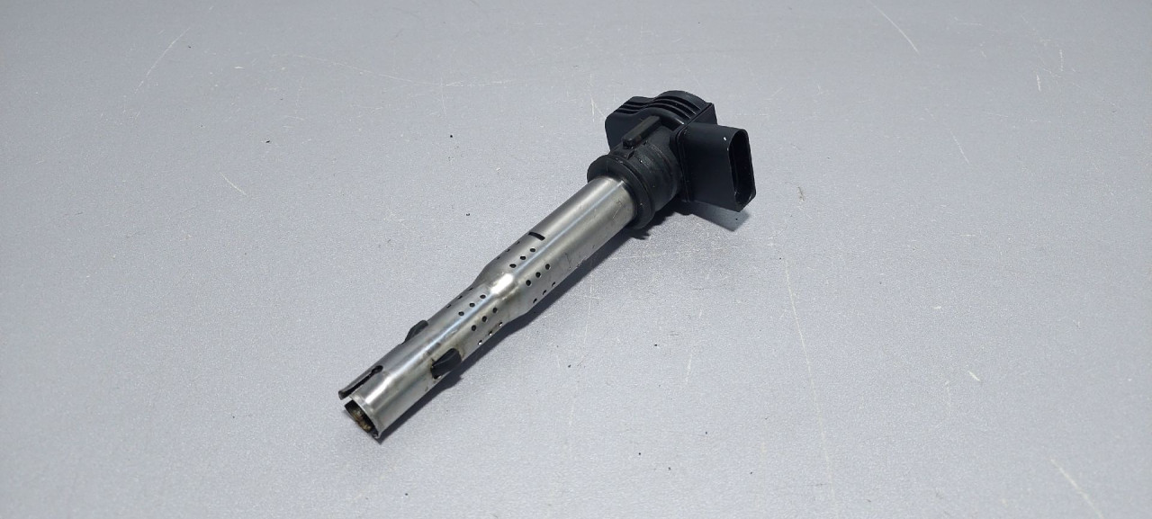 DIJELOVI BOMBINA AUDI TT (8J) > 06-10 2.0 5DA193175921