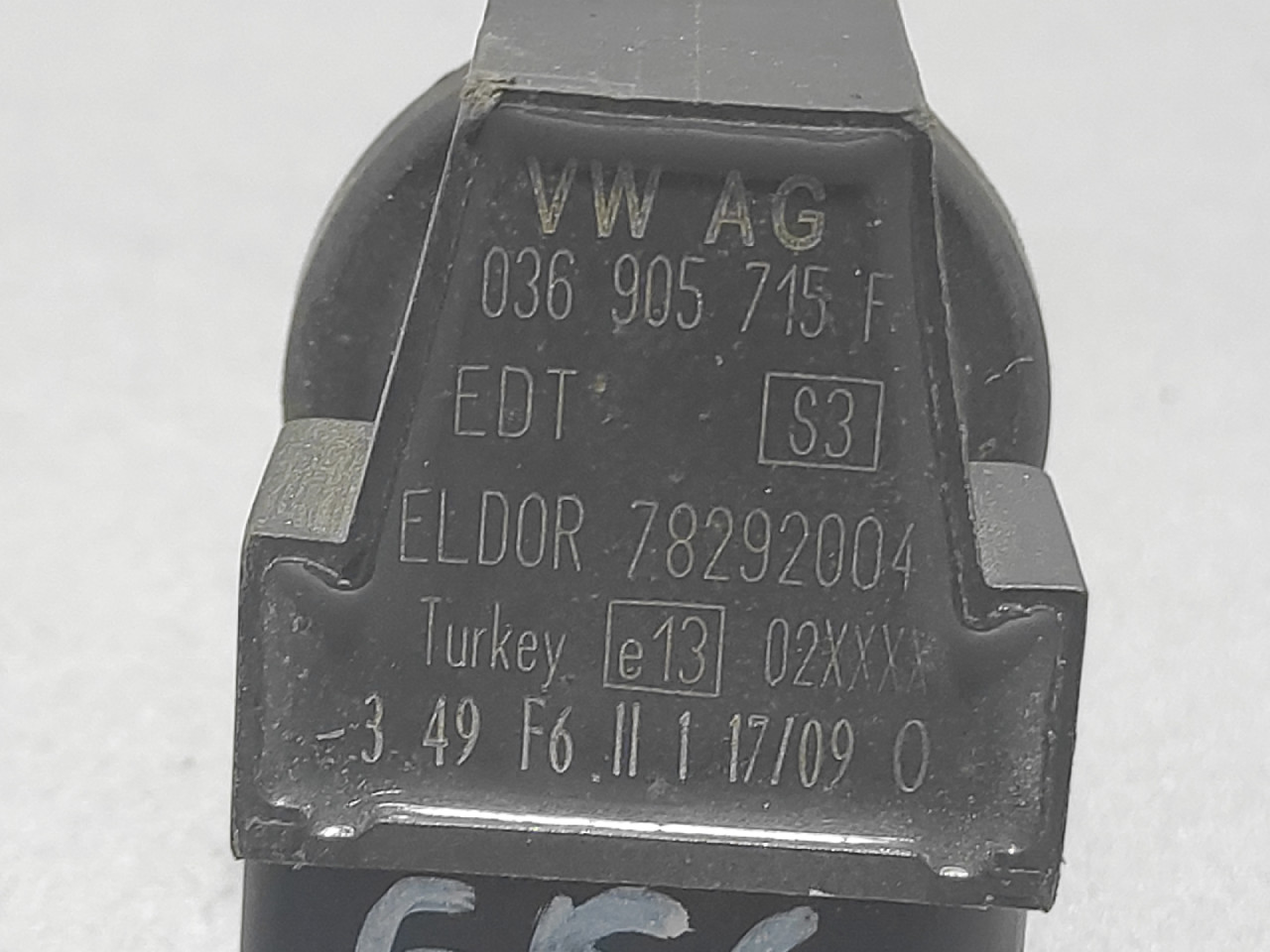 DIJELOVI BOMBINA VW PASSAT B6 > 05-10 036905715F