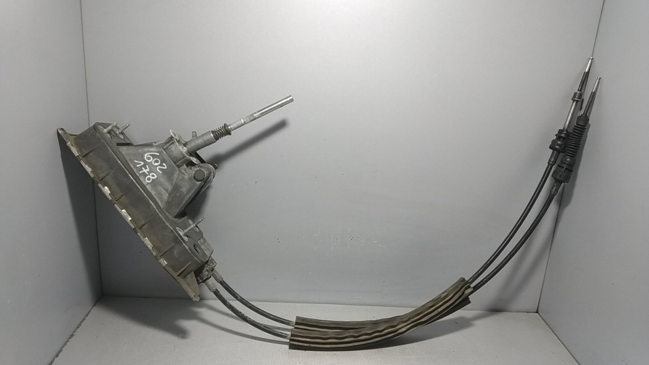DIJELOVI SALTEBLA VW CADDY > 10-15 1KO711091A