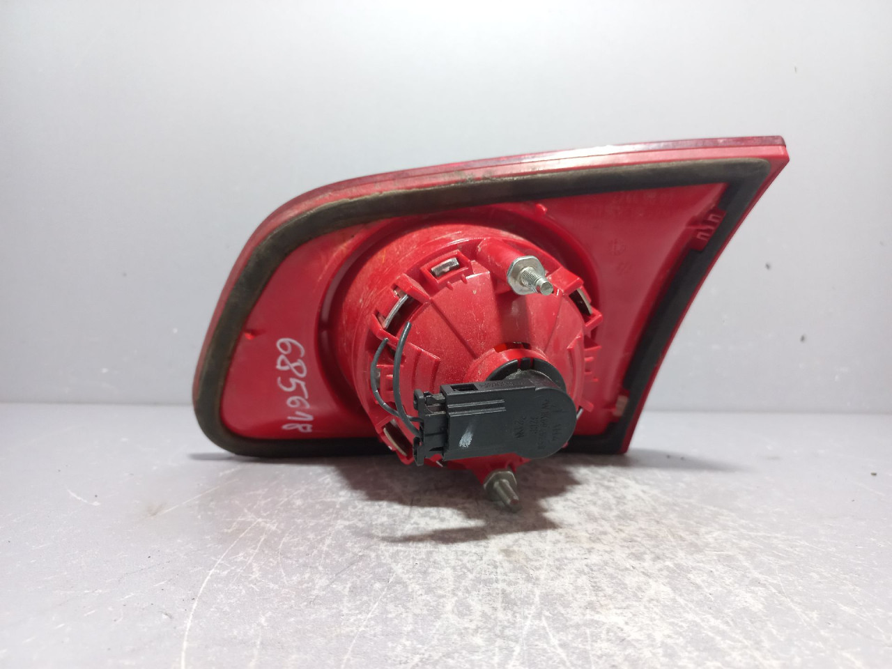 STOP SVJETLO VW PASSAT B6 > 05-10 3C9945093