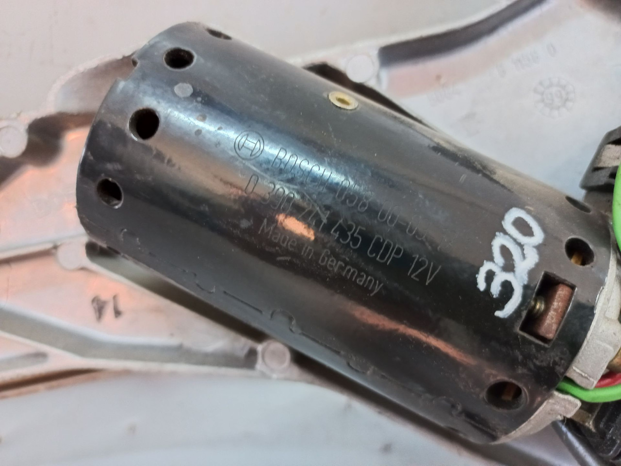 MOTORIC PREDNJEG BRISACA MERCEDES S KLASA (W220) > 02-05 03902414
