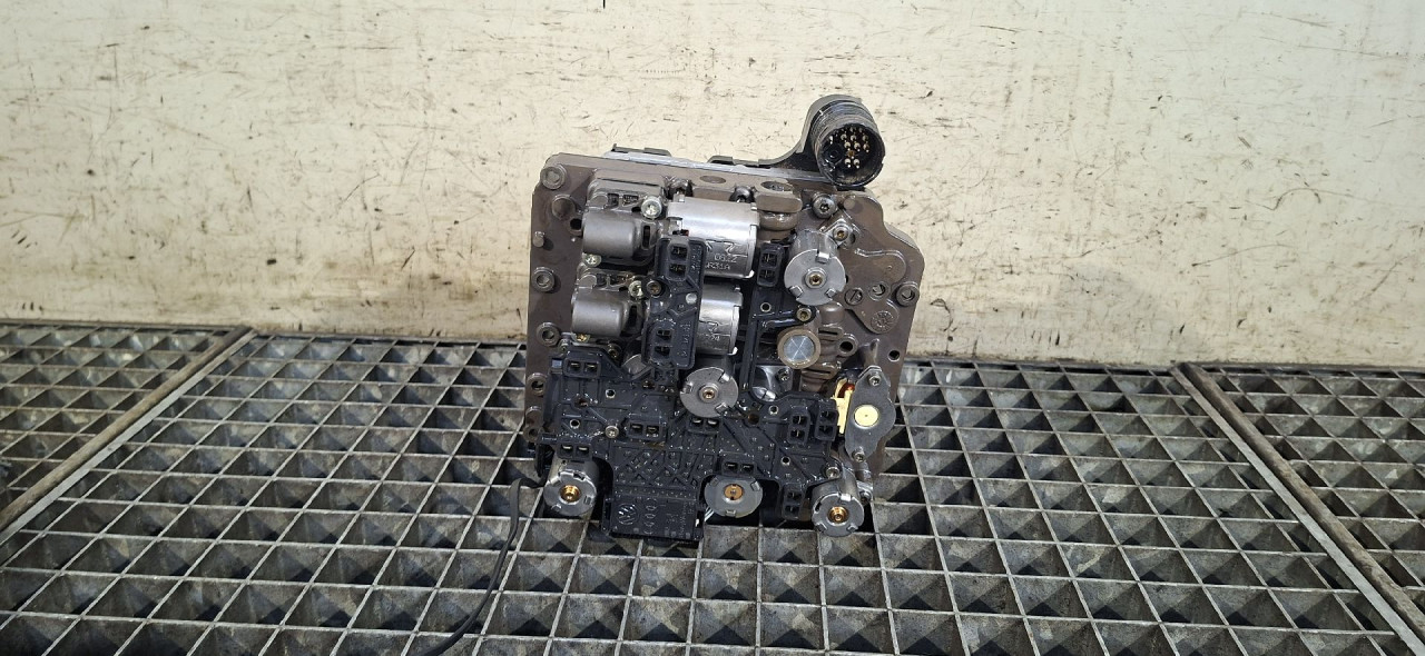 DIJELOVI MEHATRONIKA VW PASSAT B7 > 10-14 2.0 0123