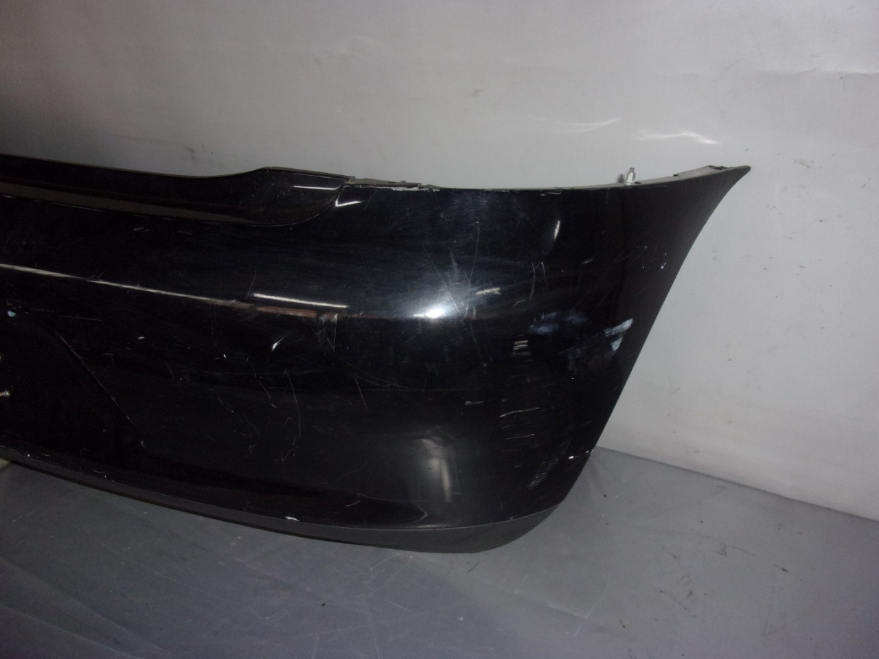 DIJELOVI BRANIK VW FOX > 04-09 VW330010 5Z0807421N