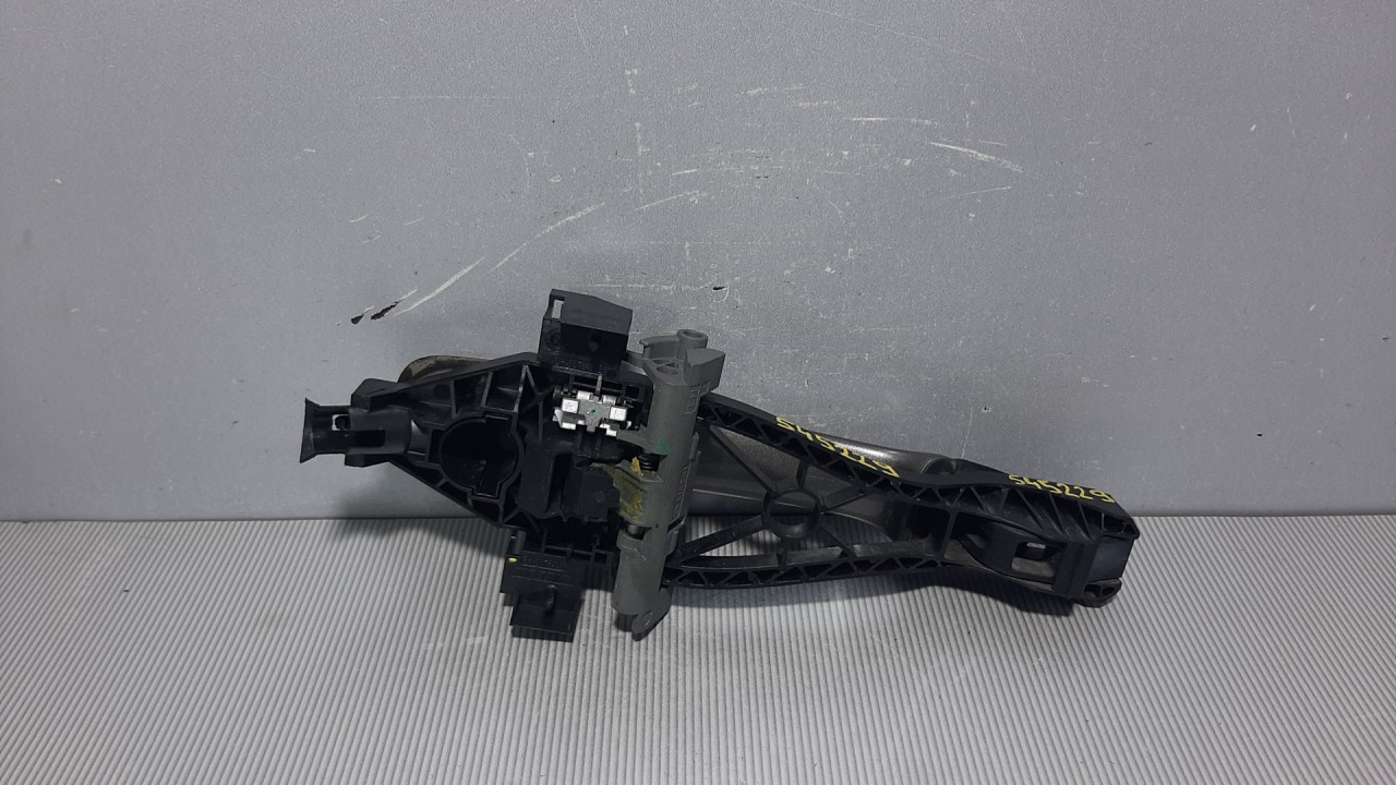 RUCKA VRATA VOLVO S40/V50 > 07-12 30784203