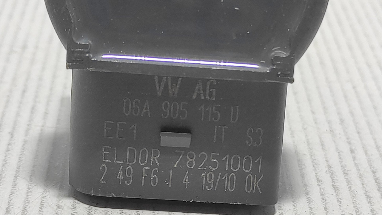 DIJELOVI BOMBINA AUDI A3 > 96-03 06A905115D