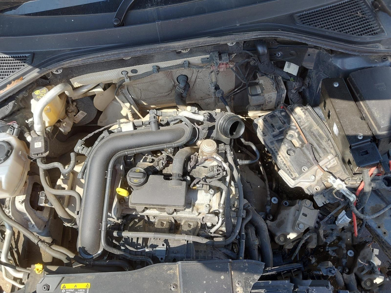 DIJELOVI VW T-ROC 2021 1.0 TSI 81KW BENZIN MJENJAC MOTOR DLAA