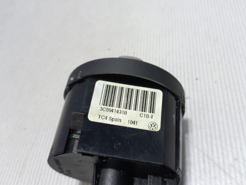PREKIDACI SVJETLA VW PASSAT B7 > 10-14 3C8941431B