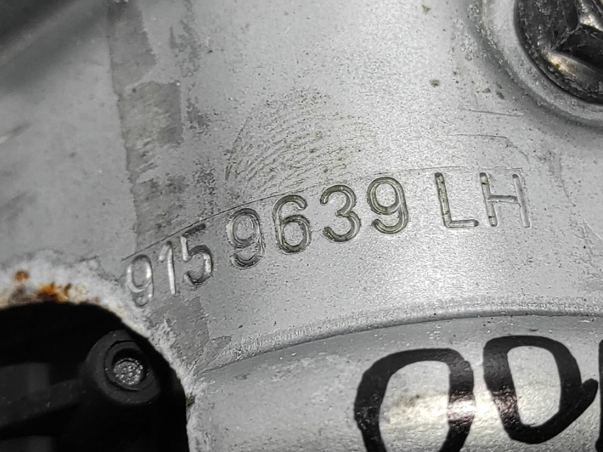 DIJELOVI RUCKA VRATA VOLVO S70/V70 > 00-04 9159639