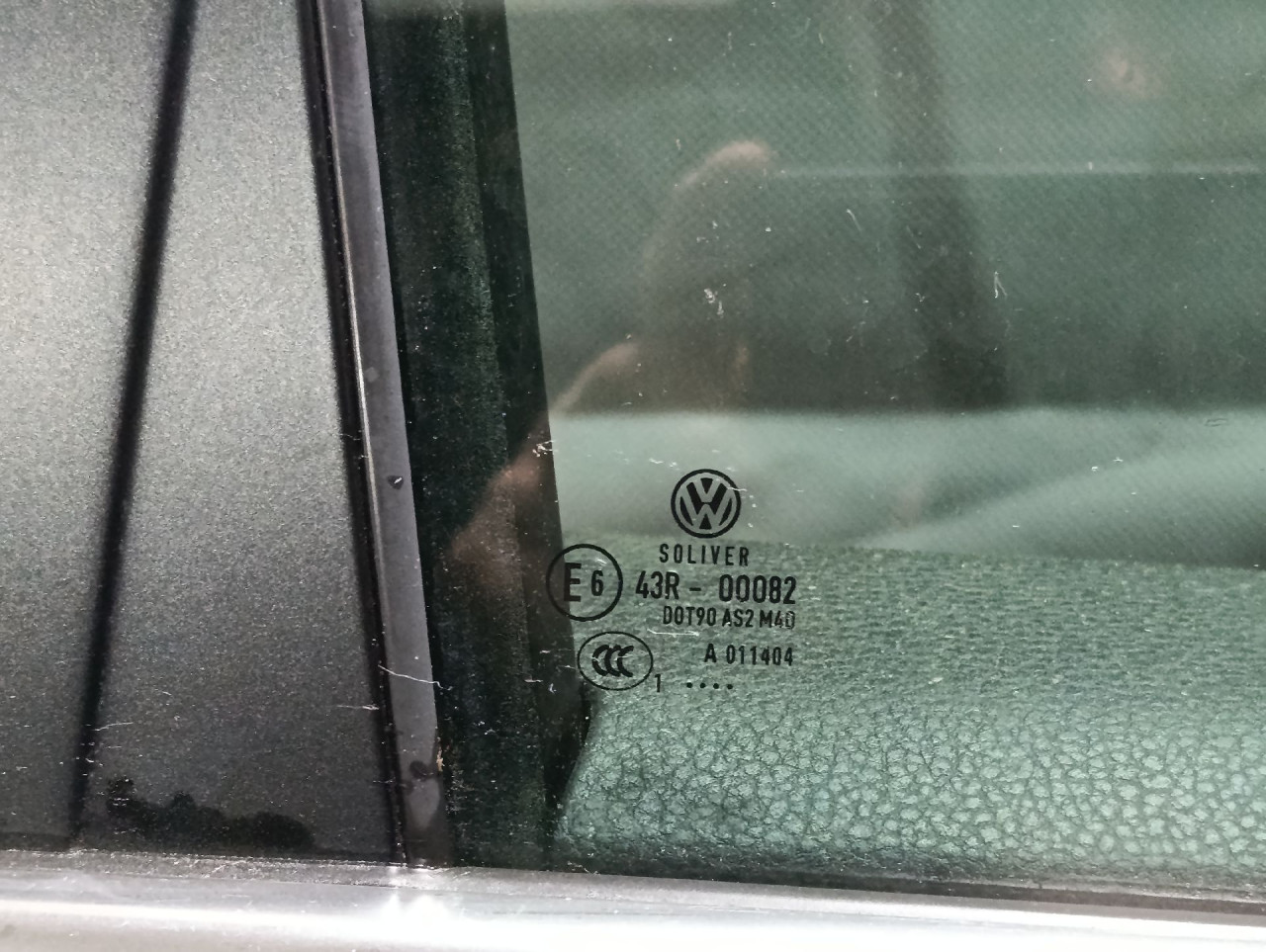 DIJELOVI STAKLO VW PASSAT B7 > 10-14