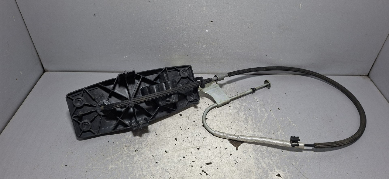 DIJELOVI SALTEBLA AUDI A4 (B9) > 15-18 2.0 8W0713052N