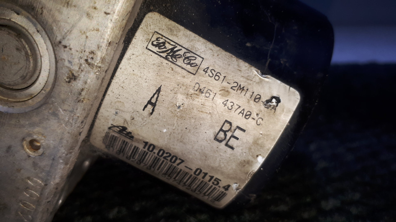 ABS ELEKTRONIKA FORD FIESTA > 02-05 4S612M110
