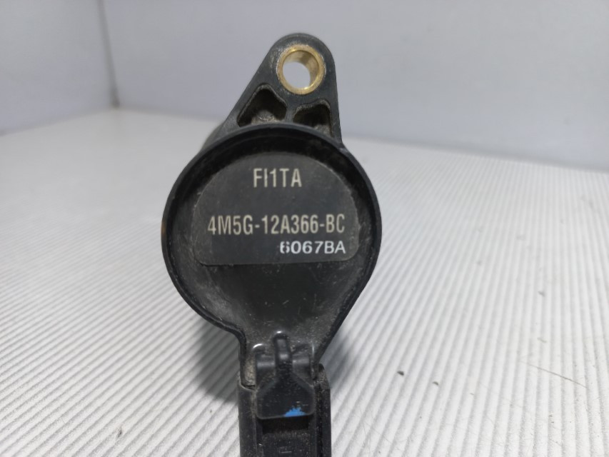 DIJELOVI BOMBINA FORD FOCUS > 07-11 4M5G12A366BC