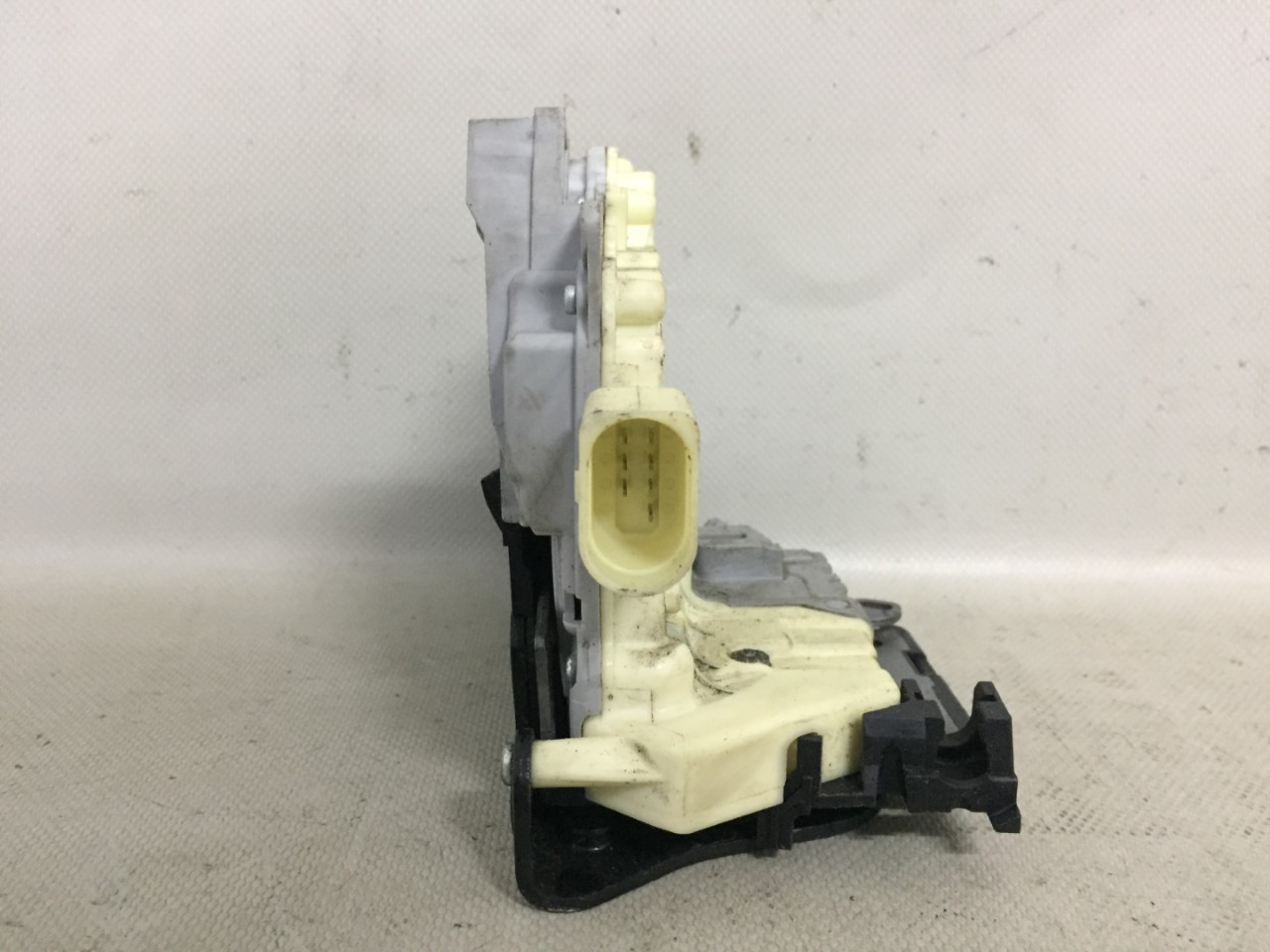 BRAVA VRATA VW PASSAT B6 > 05-10 3C4839015A