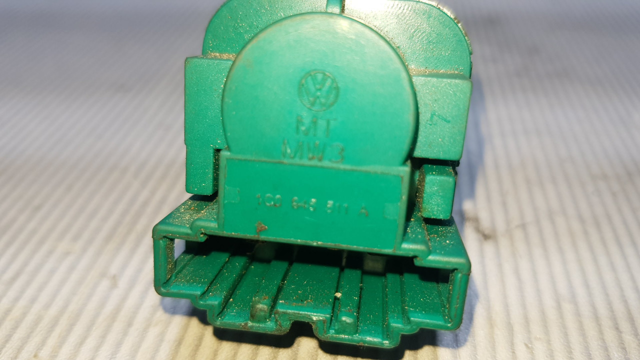 DIJELOVI PREKIDAC VW LUPO > 98-05 1C0945511A