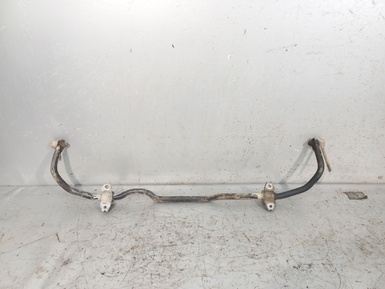 DIJELOVI BALANS STANGA VW PASSAT B6 > 05-10 2.0