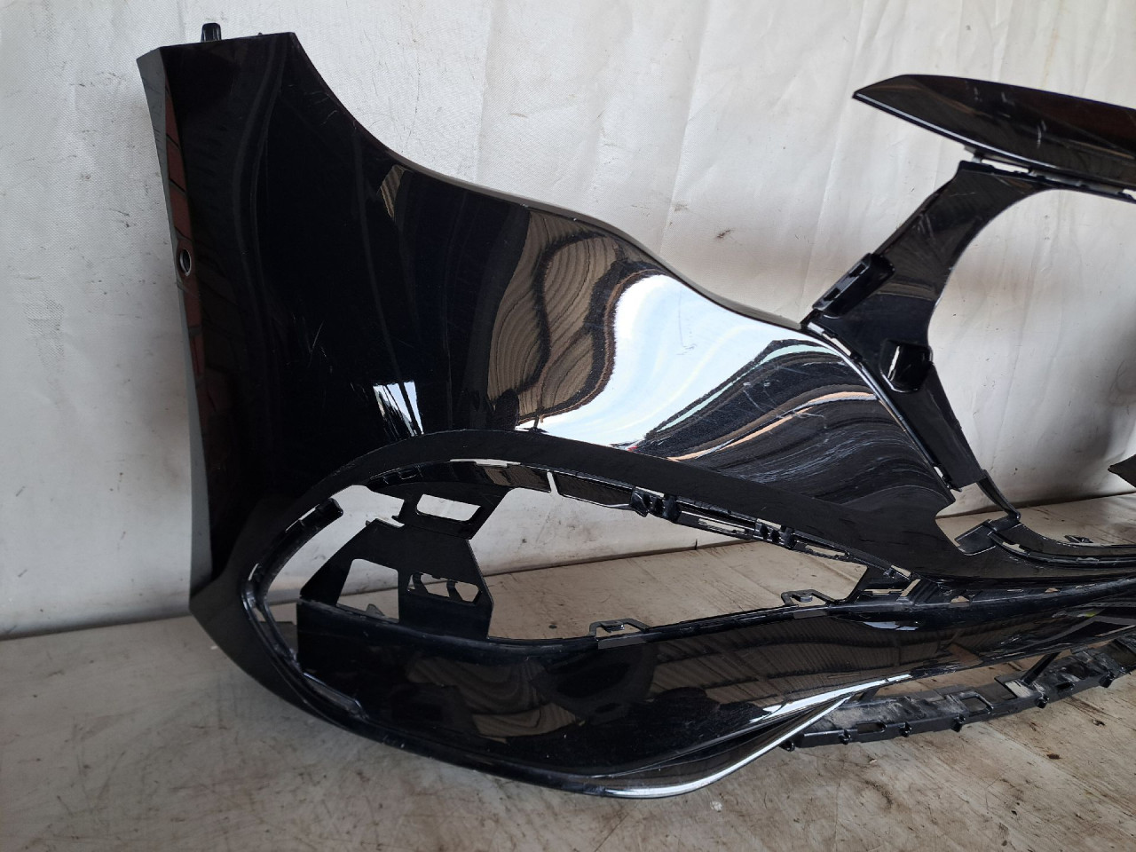 BRANIK MERCEDES E KLASA (W213/S213) > 16- A2148859701