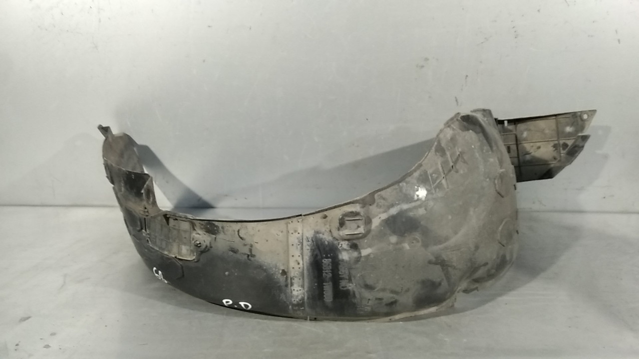 UNUTRASNJI BLATOBRAN KIA RIO > 11-14 868141W000