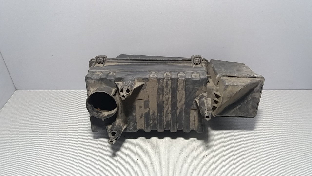 KUCISTE FILTERA ZRAKA FORD FOCUS > 01-05 2S419600
