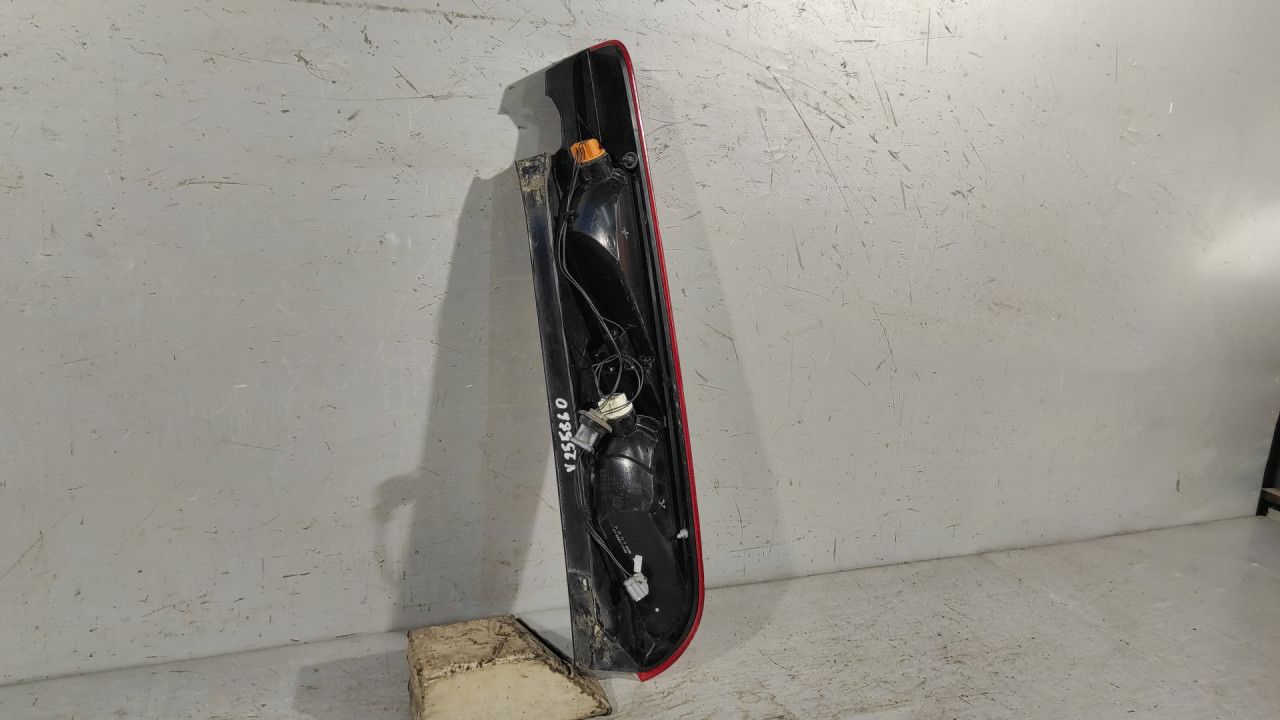 STOP SVJETLO FORD FOCUS > 07-11 8M5113405AD