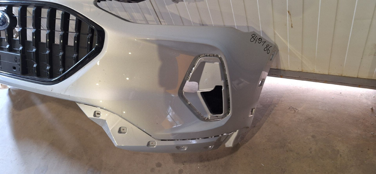 DIJELOVI BRANIK FORD FOCUS > 18- NX7B-170831-UA