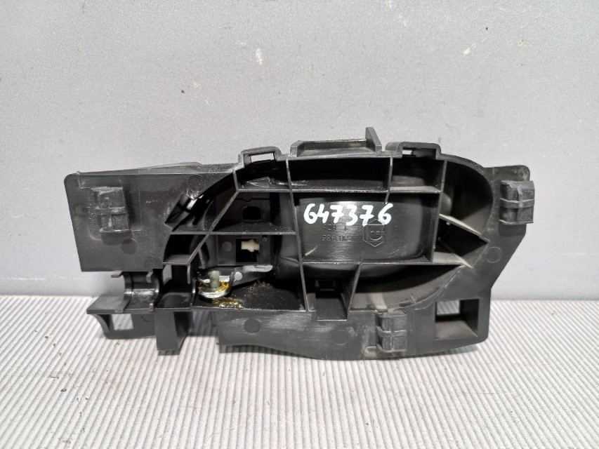 UNUTRASNJA RUCKA VRATA PEUGEOT 208 > 12-15 96555516VV
