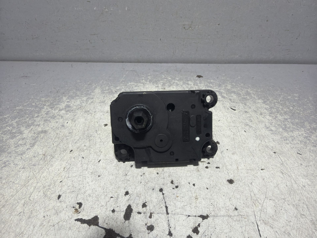 DIJELOVI MOTORIC KLAPNE NISSAN X-TRAIL > 14-17 277T14BU1A