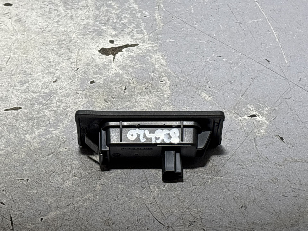RASVJETA TABLICA SKODA OCTAVIA > 19- 5NA943021
