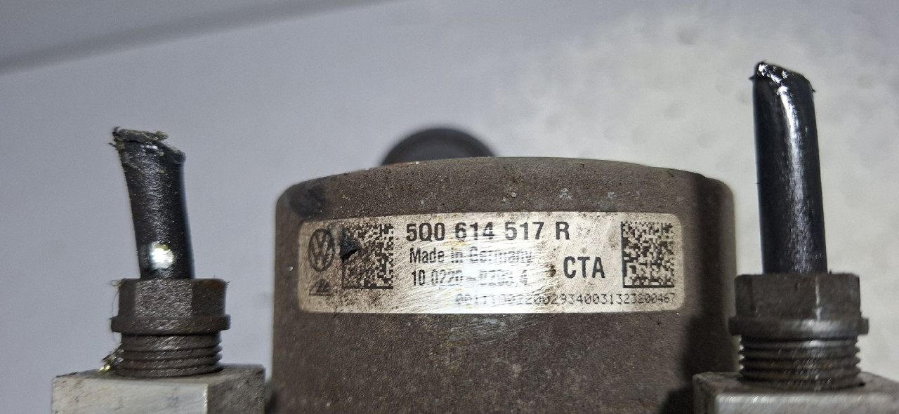 ABS ELEKTRONIKA AUDI A3 (8V1/8VA) > 12-16 5Q0907379S 5Q0614517R