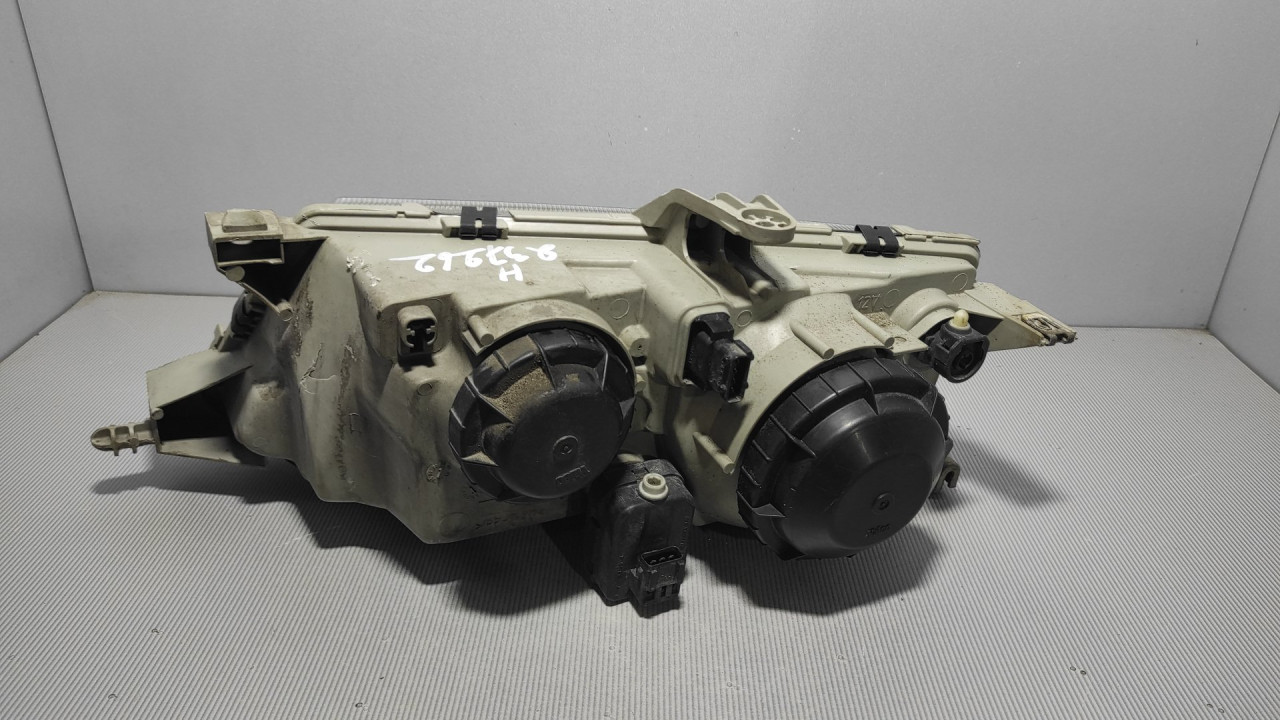 DIJELOVI FAR SAAB 9-5 > 97-06 E202A6024