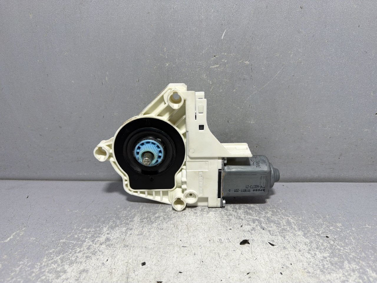 DIJELOVI MOTORIC PODIZACA STAKLA AUDI Q5 > 08-11 8K0959812A