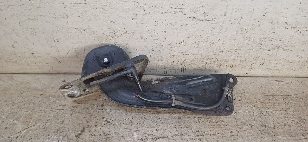 DIJELOVI LAFETA VW GOLF 7 > 12-16 5Q0505226C