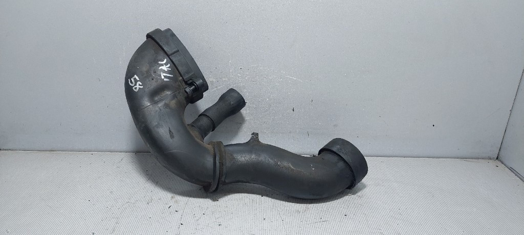 DIJELOVI CRIJEVO BMW X3 (E83) > 04-07 13717794172