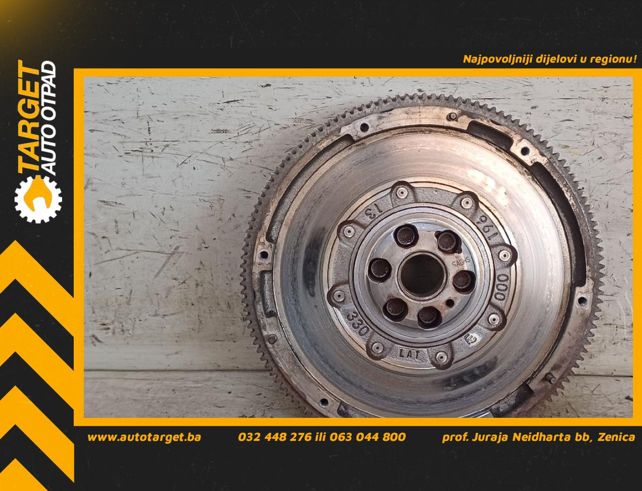 DIJELOVI ZAMAJAC VW POLO > 17-21 04C105266E