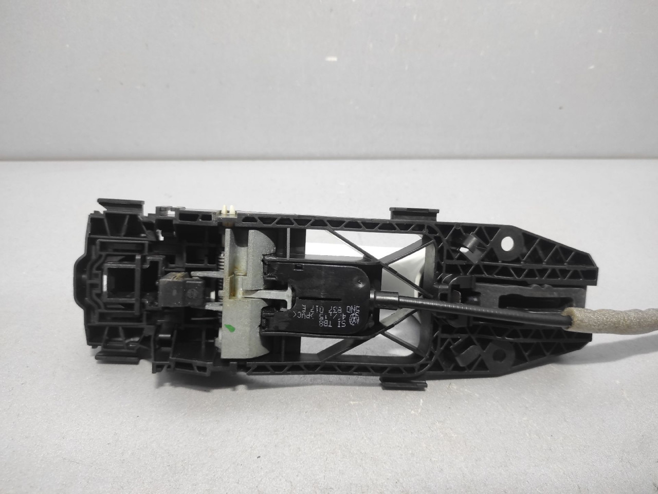 DIJELOVI RUCKA VRATA VW GOLF 7 > 12-16 5N0839885H