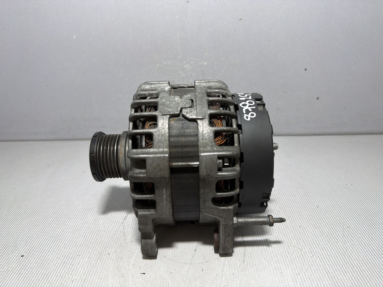 DIJELOVI ALTERNATOR SKODA SUPERB > 15-19 2.0 03L903023M