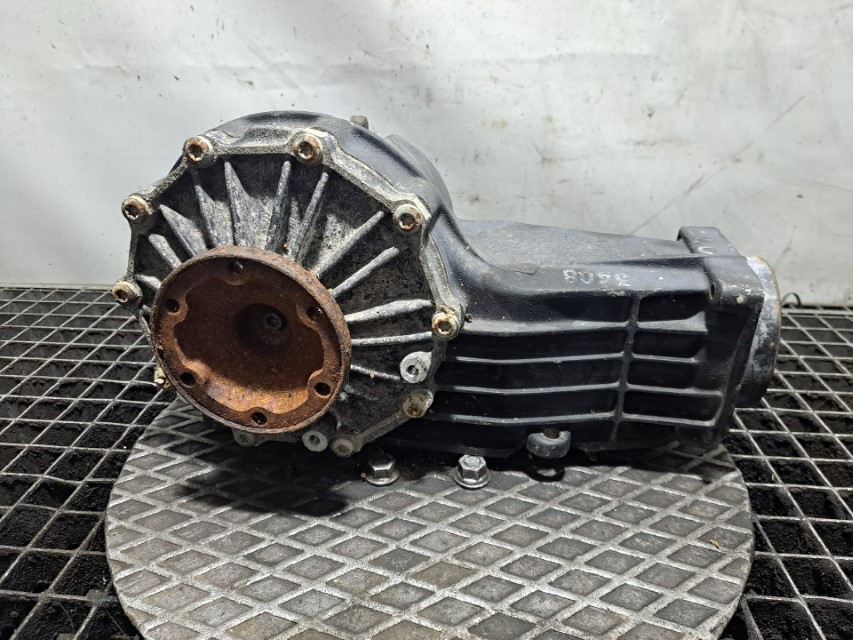 DIFERENCIJAL AUDI A8 (4E) > 02-10 01R525053Q