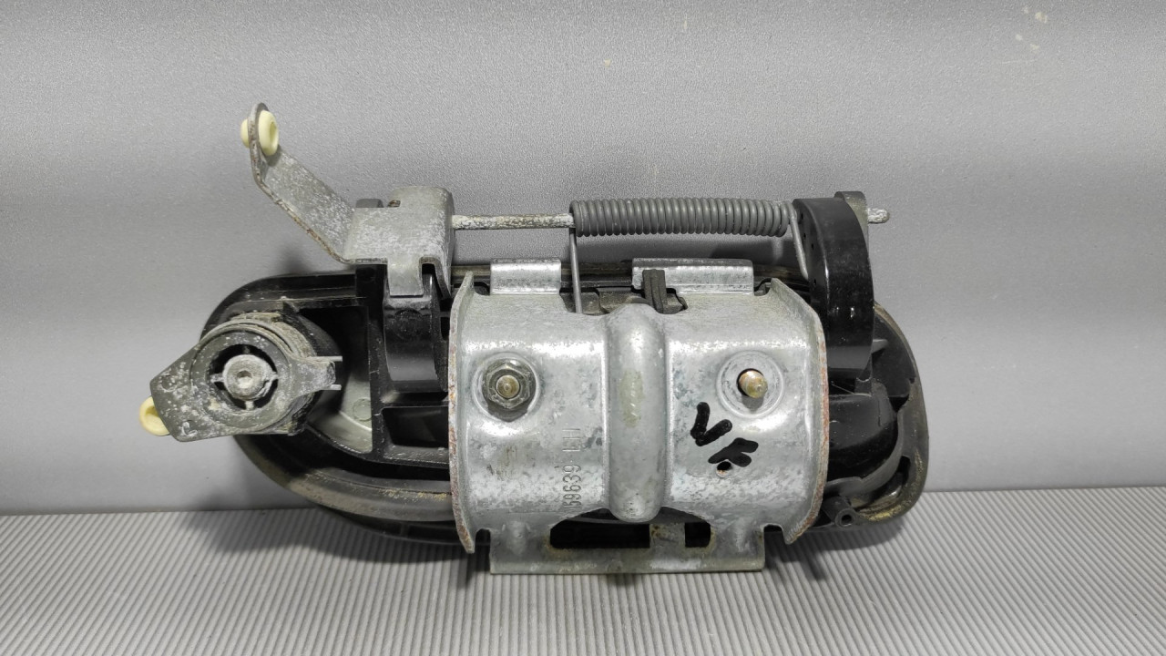 DIJELOVI RUCKA VRATA VOLVO XC70 > 05-07 9159639