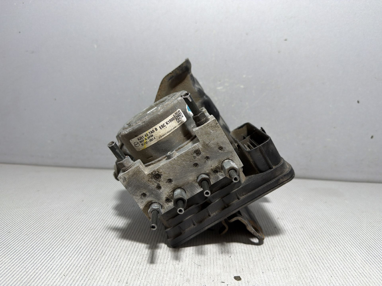 DIJELOVI ABS ELEKTRONIKA MAZDA CX5 > 12-15 2.2 KJ01437A0B