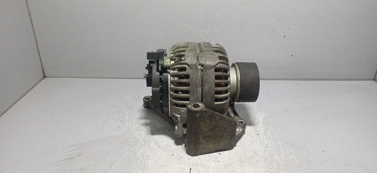 DIJELOVI ALTERNATOR VW T5 > 03-09