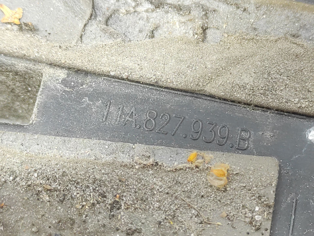 DIJELOVI SPOJLER VW ID.4 > 20- 11A827939B