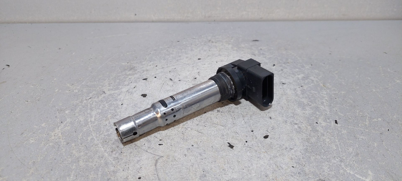 DIJELOVI BOMBINA VW PASSAT B7 > 10-14 036905715G