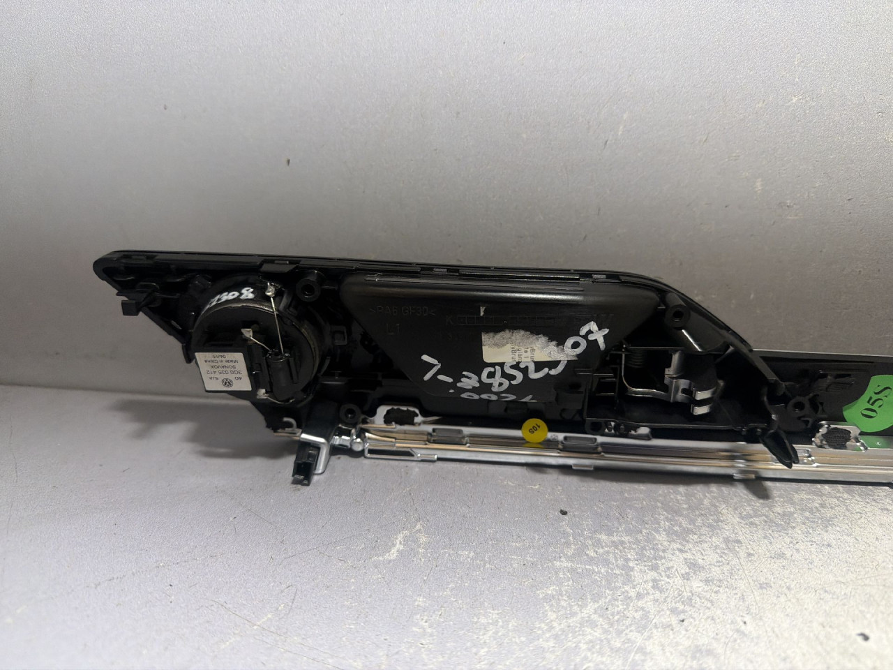 UNUTRASNJA RUCKA VRATA VW PASSAT B8 > 14-19 3G0839113