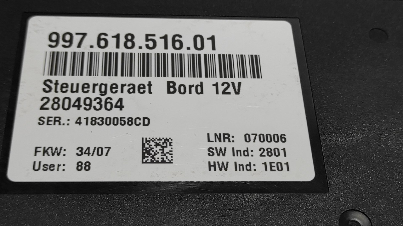 ELEKTRONIKA MODUL PORSCHE 911 > 05-12 99761851601 28049