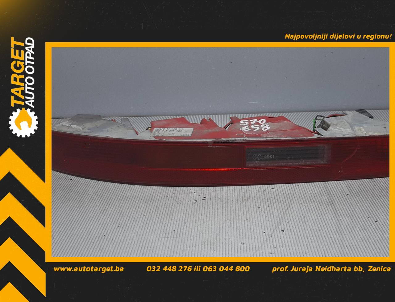 TRECE STOP SVJETLO AUDI Q5 > 08-11 8R0945095