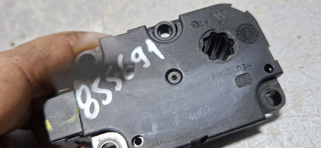 DIJELOVI MOTORIC KLAPNE AUDI A4 (B9) > 19- ET416003