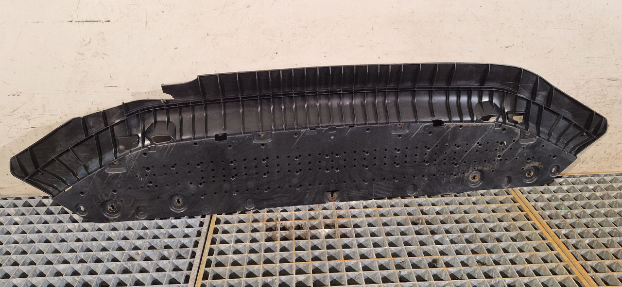 POTPORA PREDNJEG BRANIKA AUDI A4 (B9) > 19- 8W0807611E