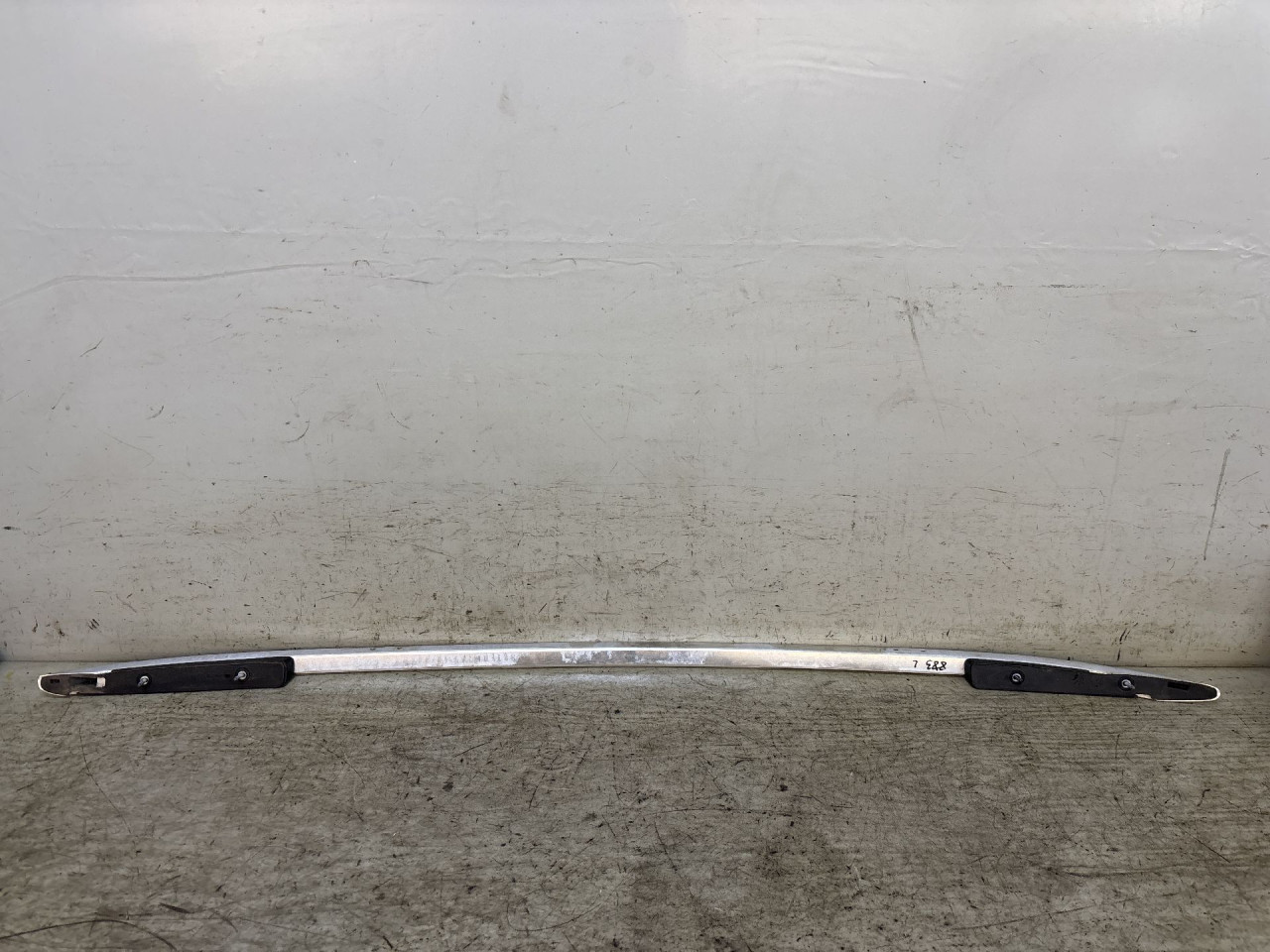 DIJELOVI KROVNI NOSAC VW TIGUAN > 07-11 5N0860025